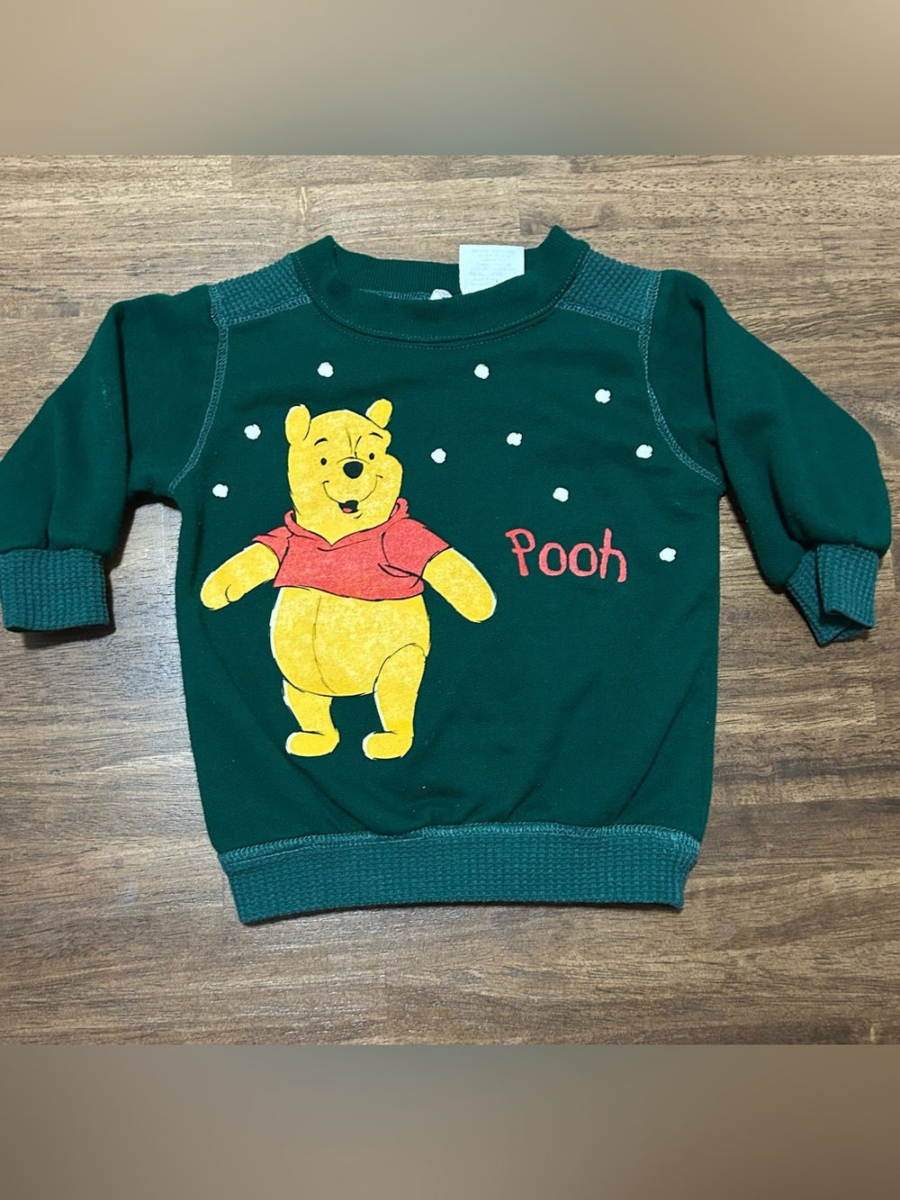 VINTAGE Green Winnie the Pooh Sweatshirt with POOH tags